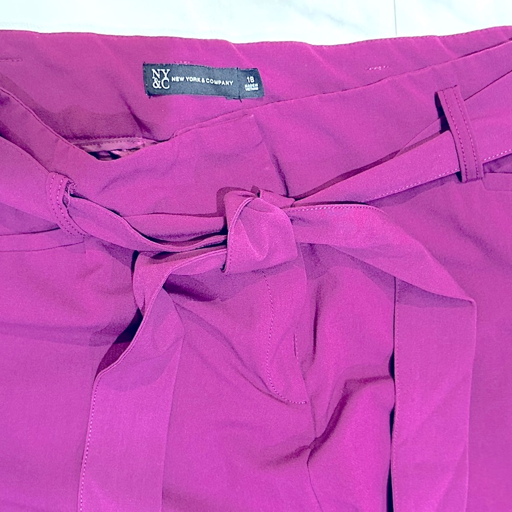 NY&Co high waisted ankle pants - Picture 3 of 3